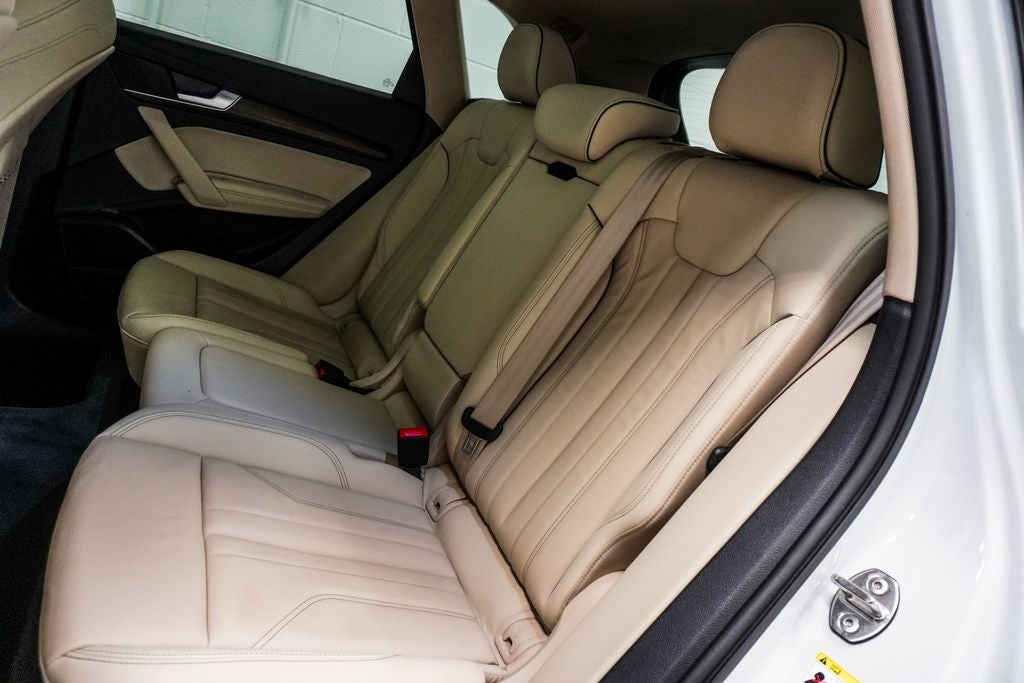 2024 Audi Q5 45 S line Premium quattro