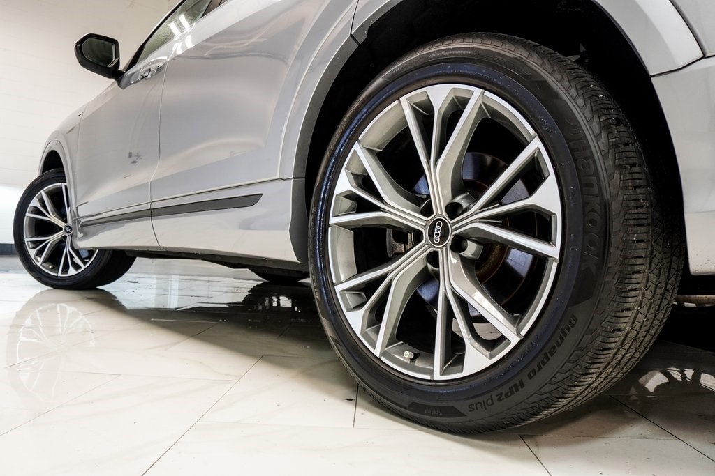 2021 Audi Q8 55 Premium Plus quattro