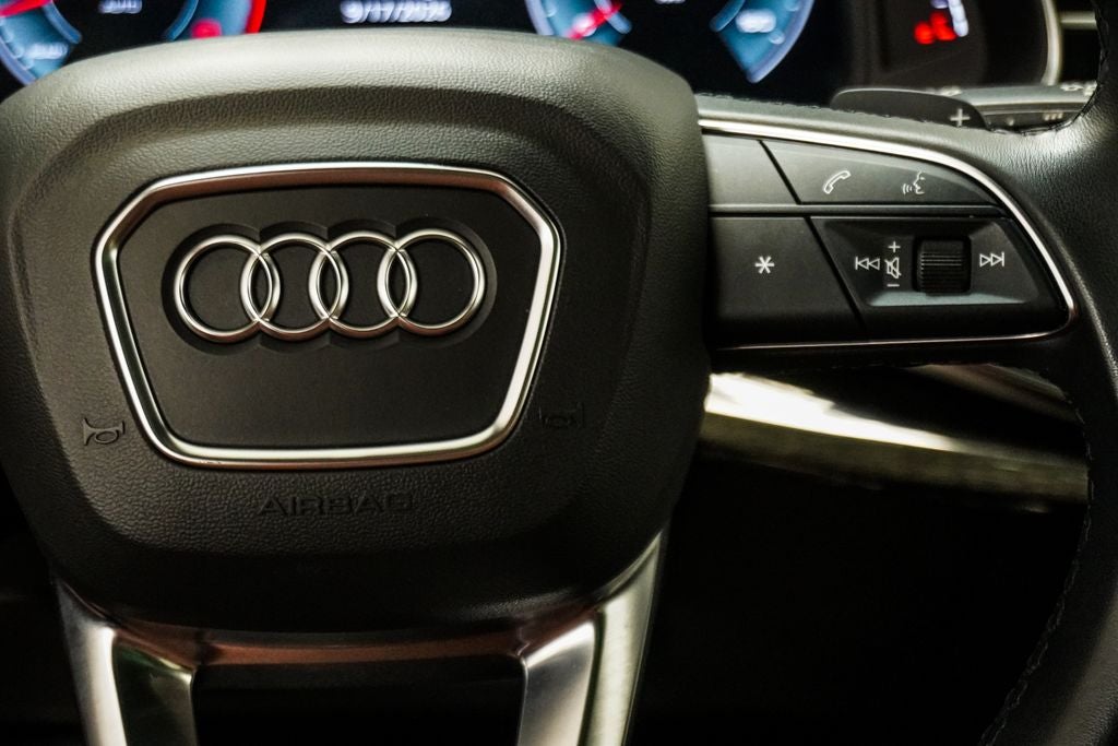2023 Audi Q8 55 Premium Plus quattro