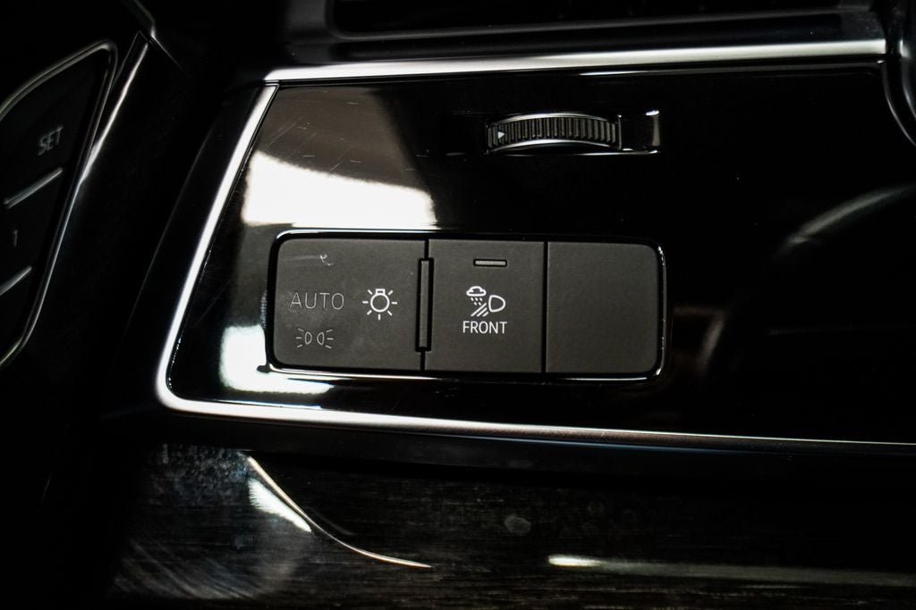 2023 Audi Q8 55 Premium Plus quattro