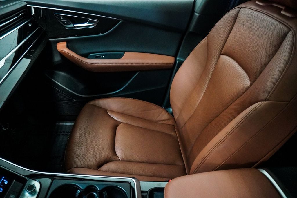 2023 Audi Q8 55 Premium Plus quattro