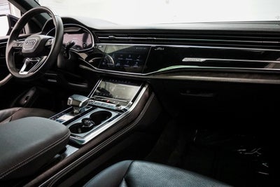 2023 Audi Q8 55 Prestige quattro