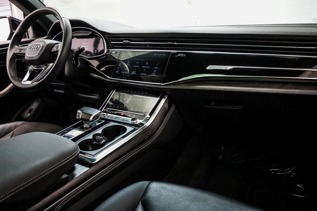 2023 Audi Q8 55 Prestige quattro