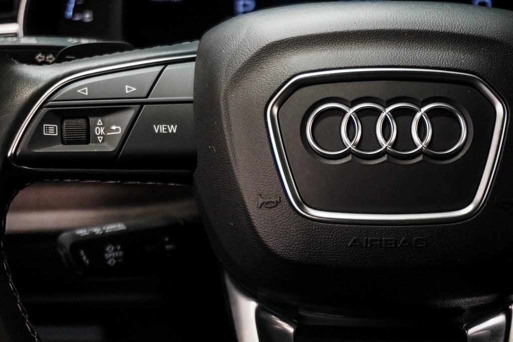 2023 Audi Q8 55 Prestige quattro