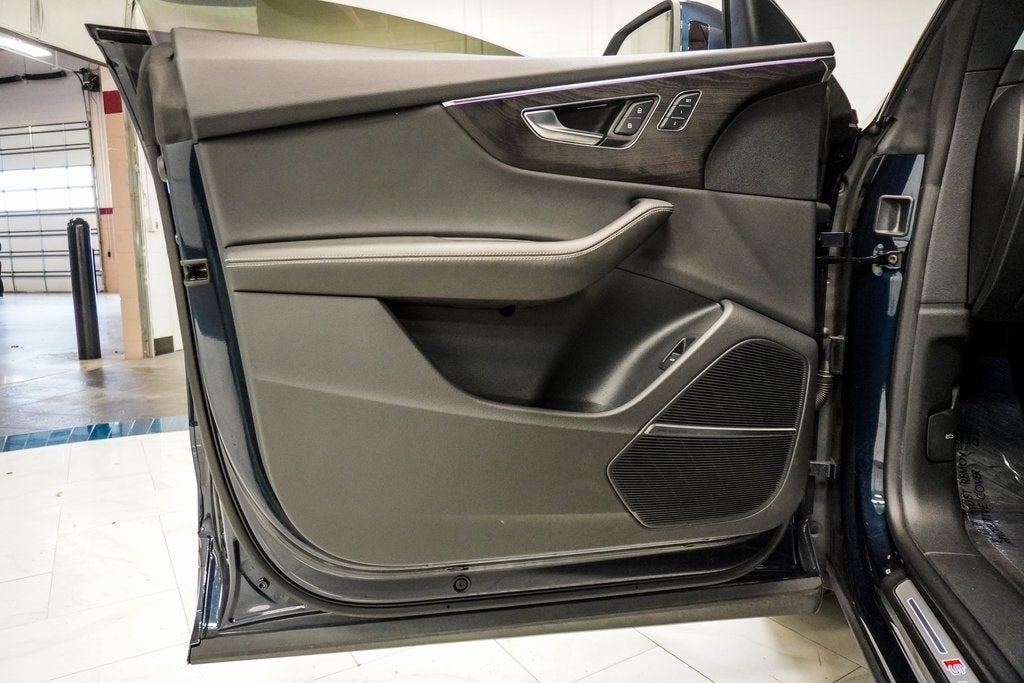 2023 Audi Q8 55 Prestige quattro