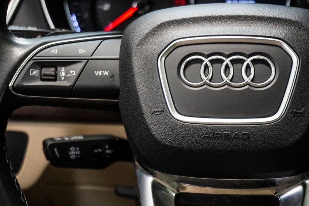2023 Audi Q5 45 S line Premium quattro