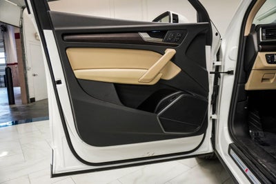 2023 Audi Q5 45 S line Premium quattro