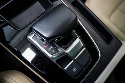 2023 Audi Q5 45 S line Premium quattro