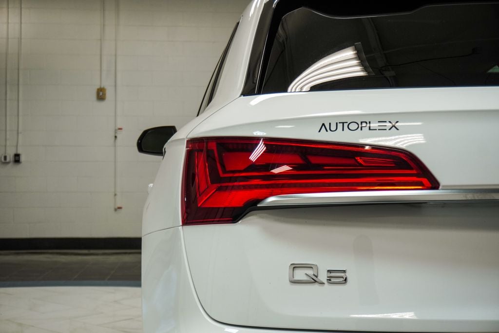 2023 Audi Q5 45 S line Premium quattro
