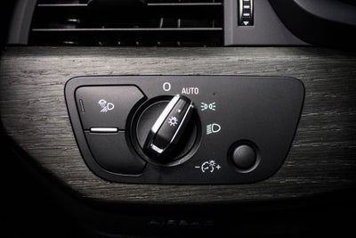 2024 Audi A4 45 S line Premium Plus quattro