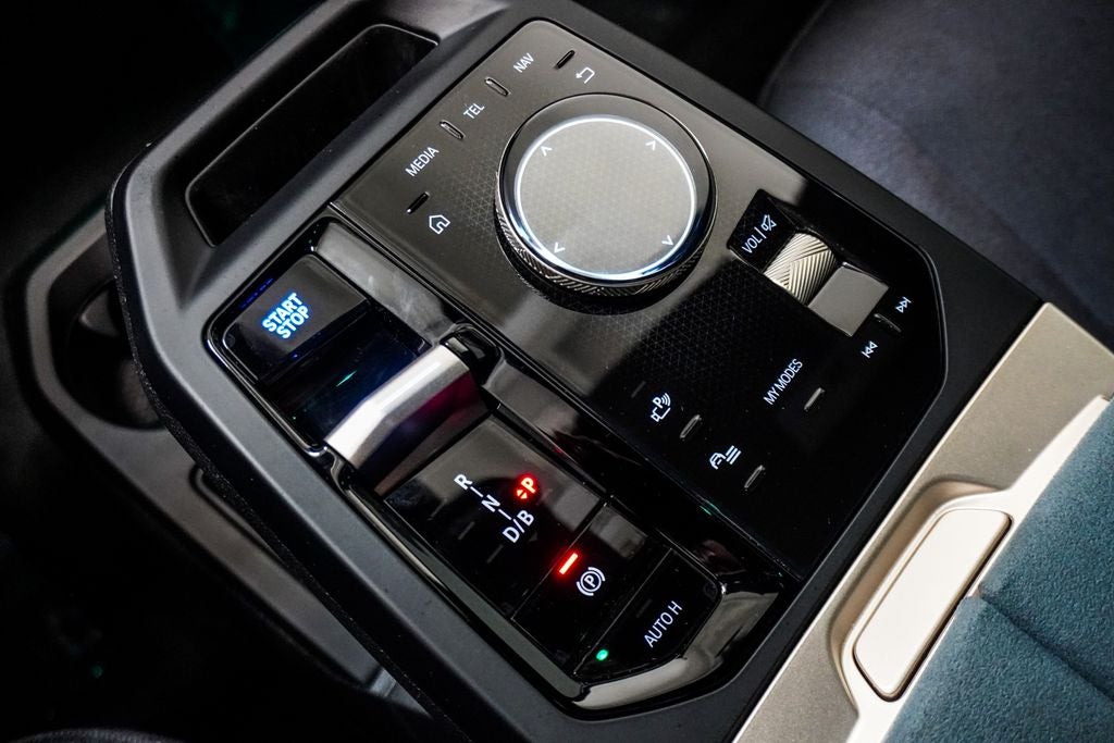 2024 BMW iX xDrive50