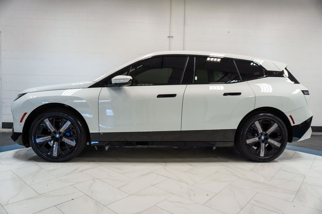 2024 BMW iX xDrive50
