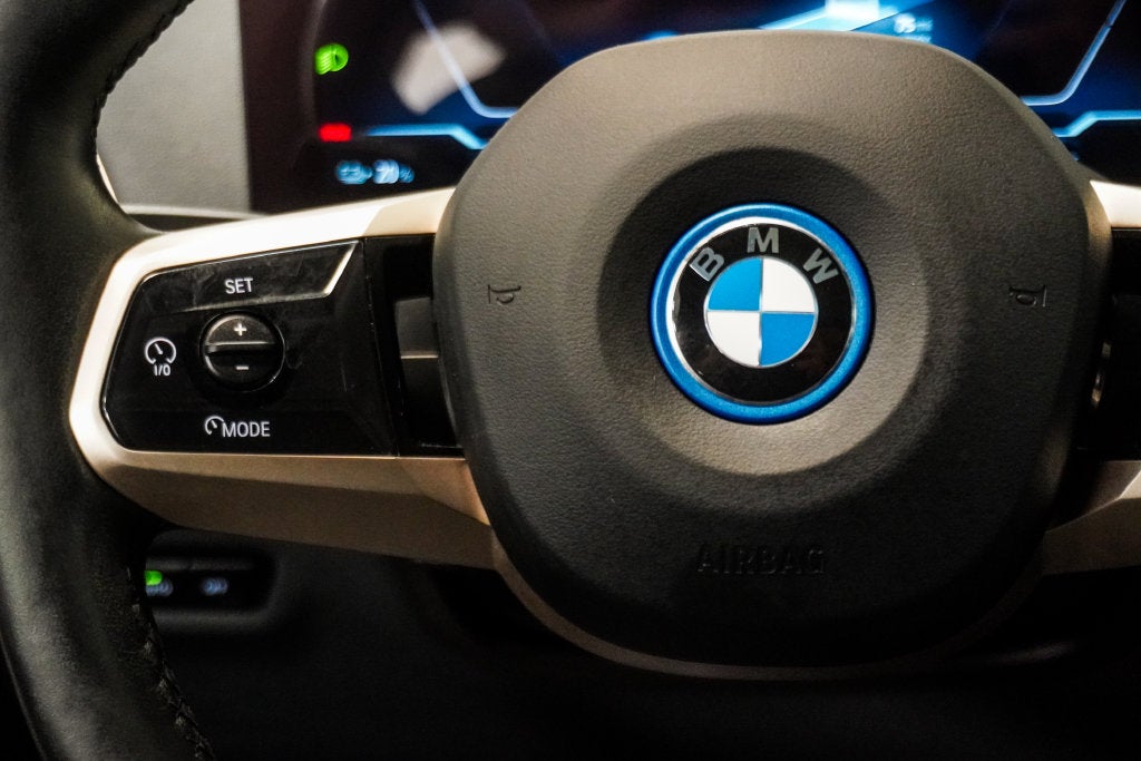 2024 BMW iX xDrive50