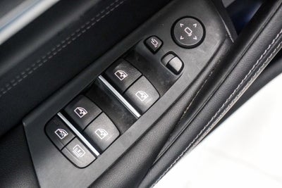 2023 BMW 5 Series M550i xDrive