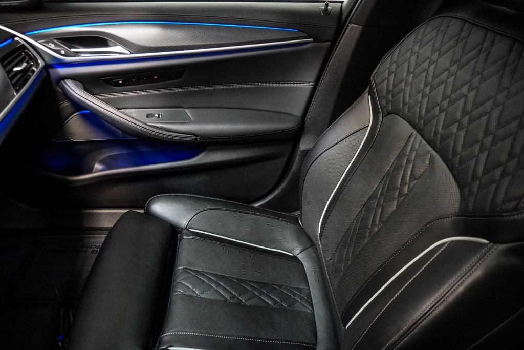 2023 BMW 5 Series M550i xDrive