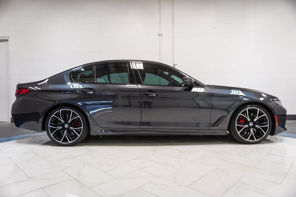 2023 BMW 5 Series M550i xDrive