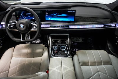 2023 BMW 7 Series 740i
