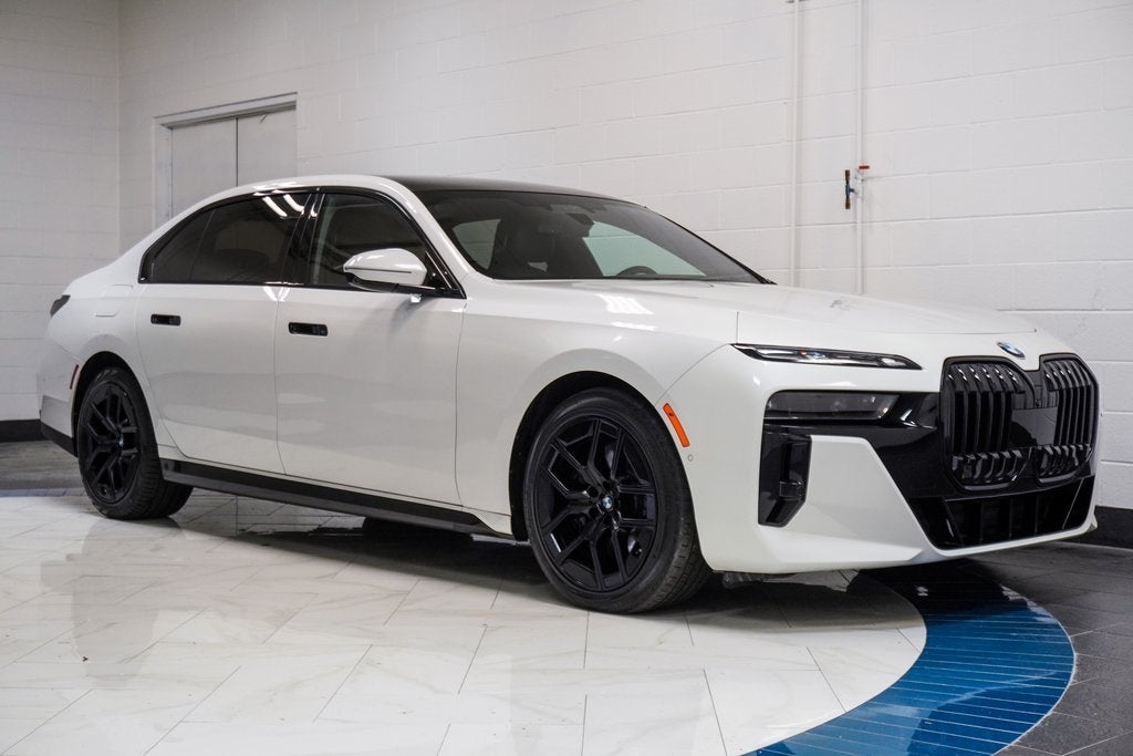 2023 BMW 7 Series 760i xDrive