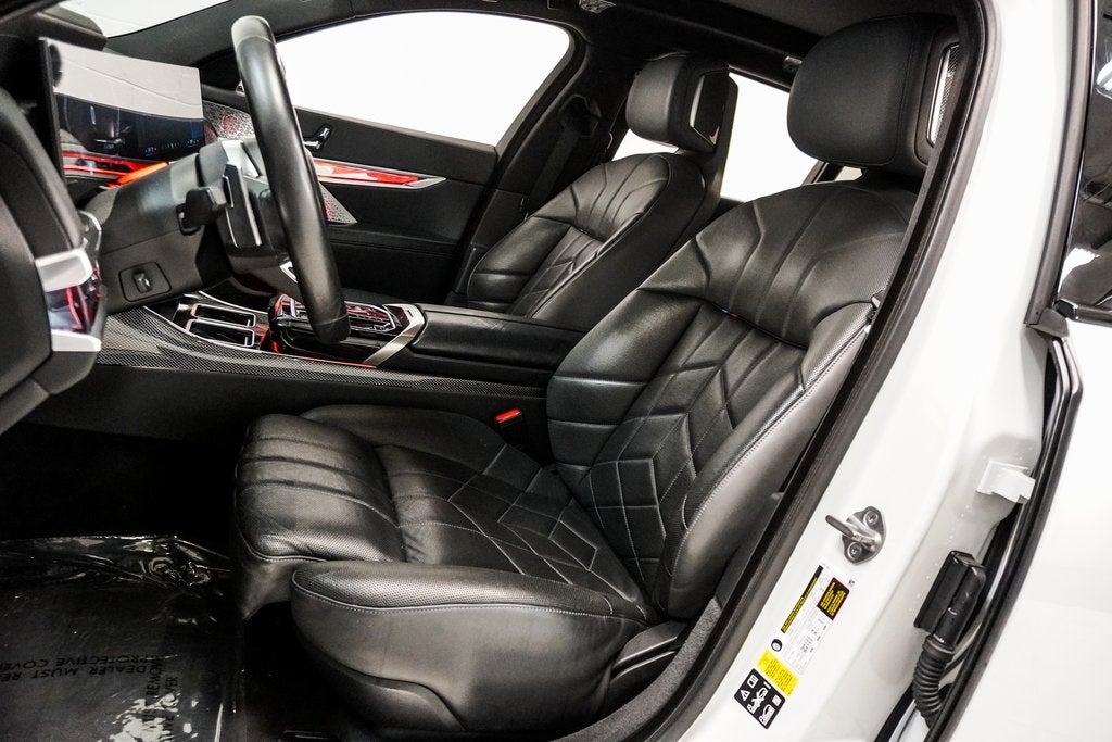 2023 BMW 7 Series 760i xDrive