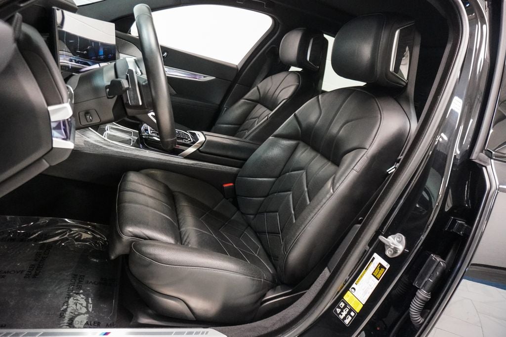 2023 BMW 7 Series 760i xDrive
