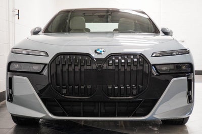 2023 BMW 7 Series 760i xDrive
