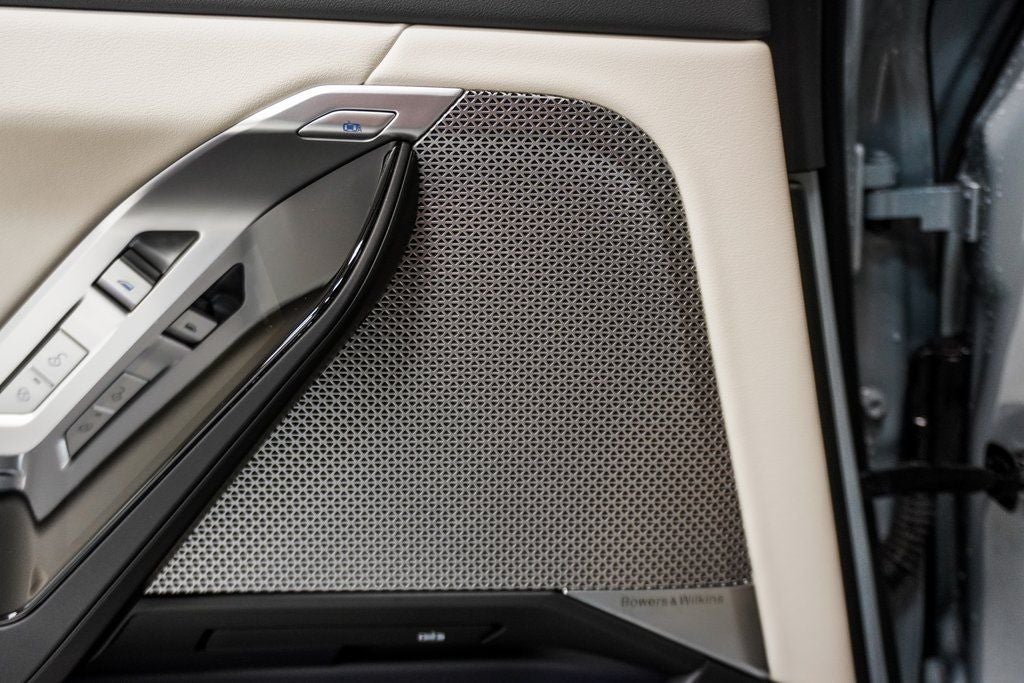 2023 BMW 7 Series 760i xDrive