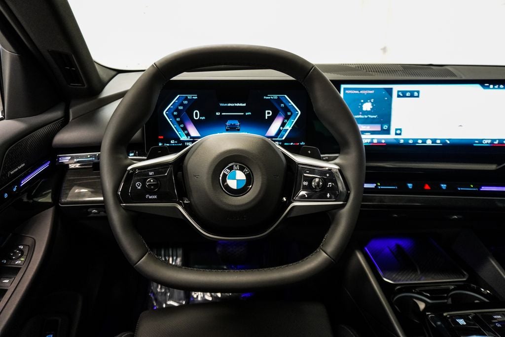 2025 BMW 5 Series 530i