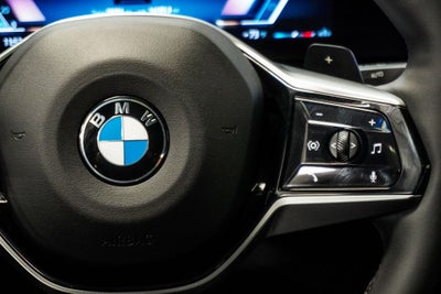 2025 BMW 5 Series 530i