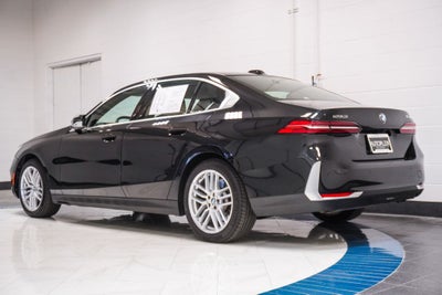 2025 BMW 5 Series 530i