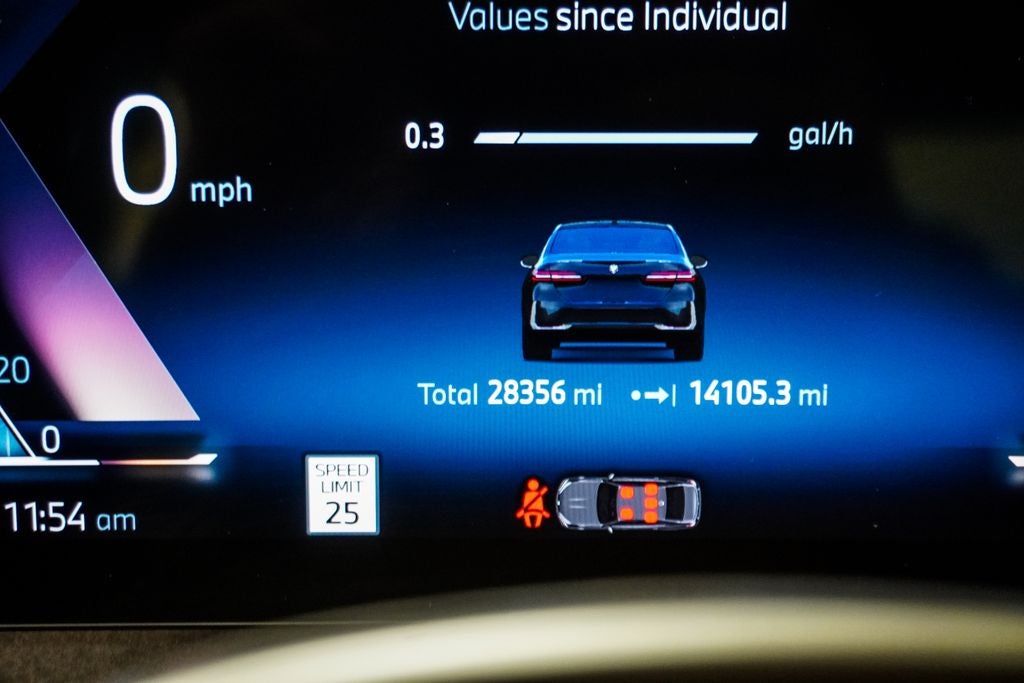 2025 BMW 5 Series 530i