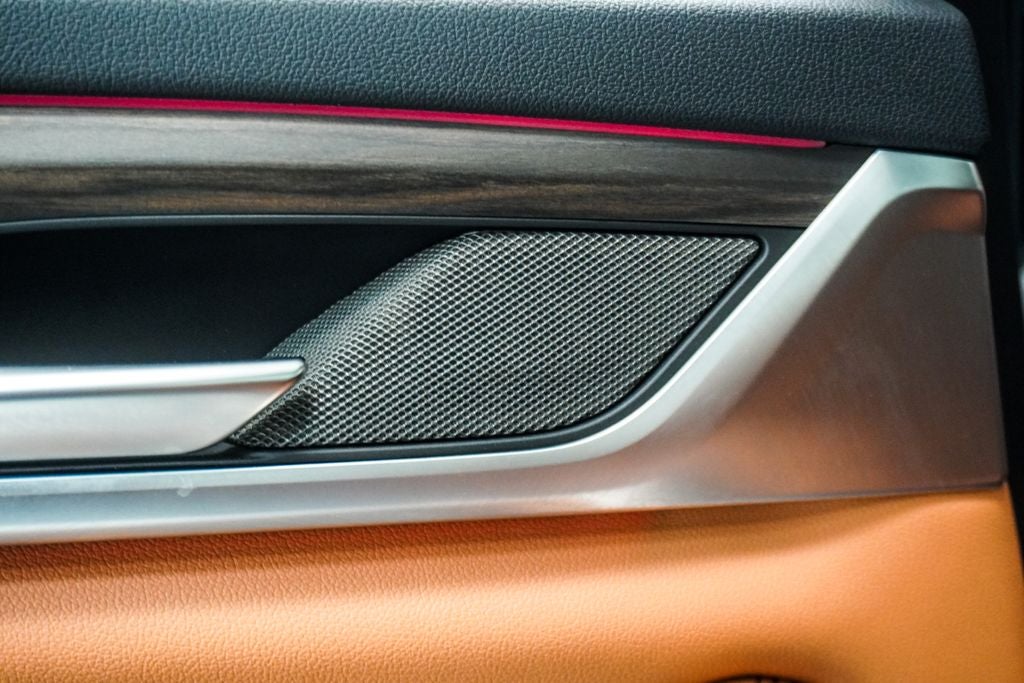 2023 BMW 5 Series 530i