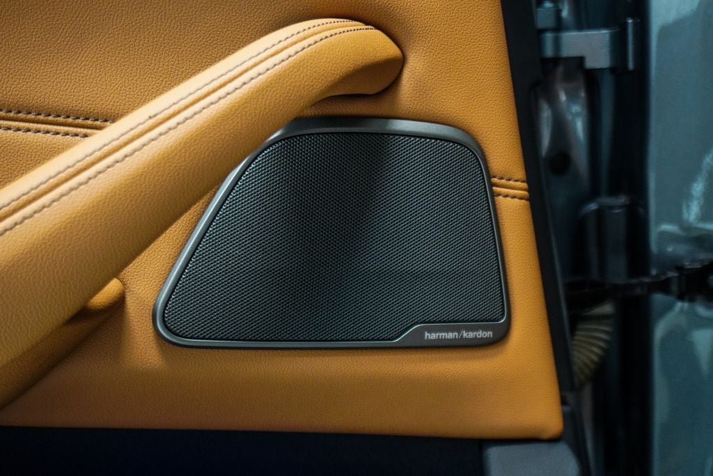 2023 BMW 5 Series 530i