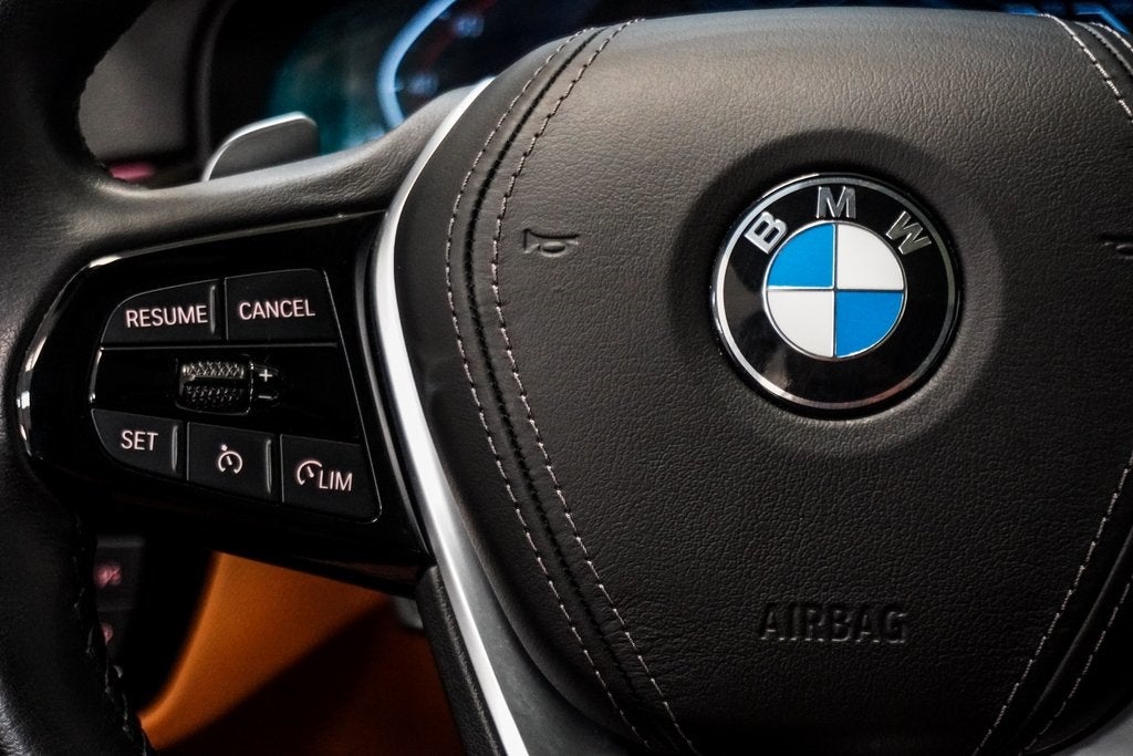 2021 BMW 5 Series 530i