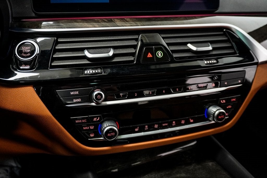 2021 BMW 5 Series 530i