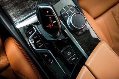 2021 BMW 5 Series 530i