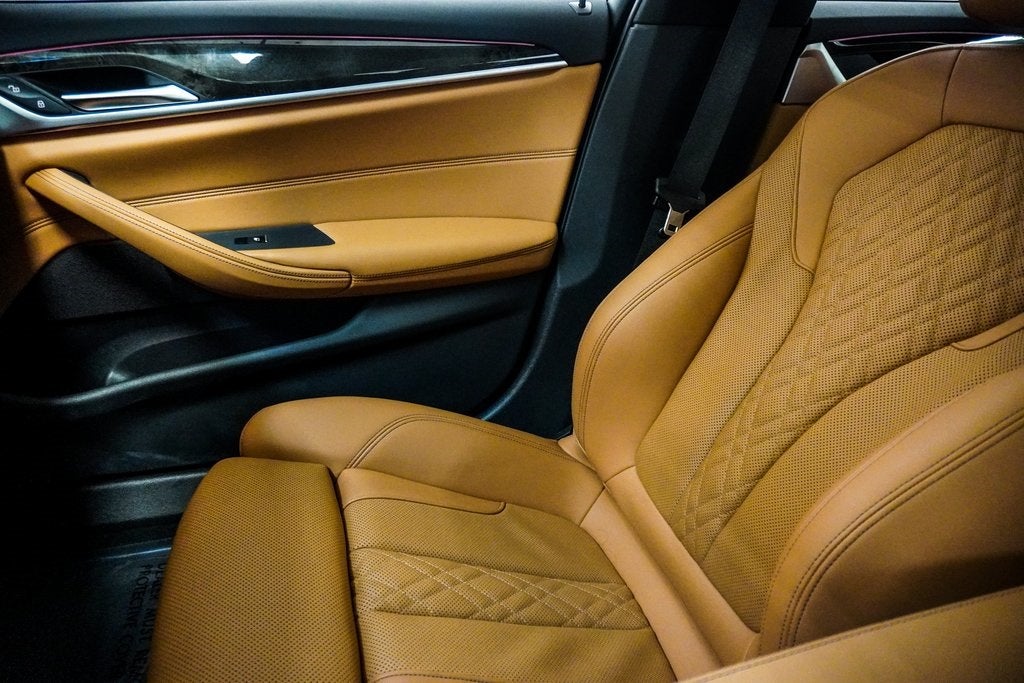 2021 BMW 5 Series 530i