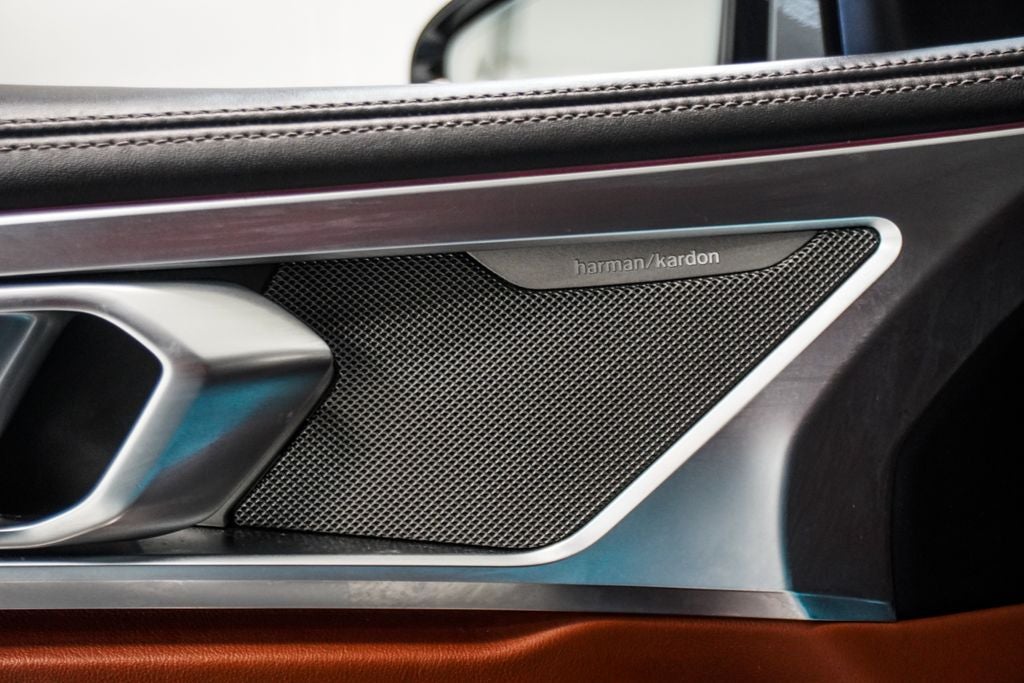 2023 BMW 8 Series 840i