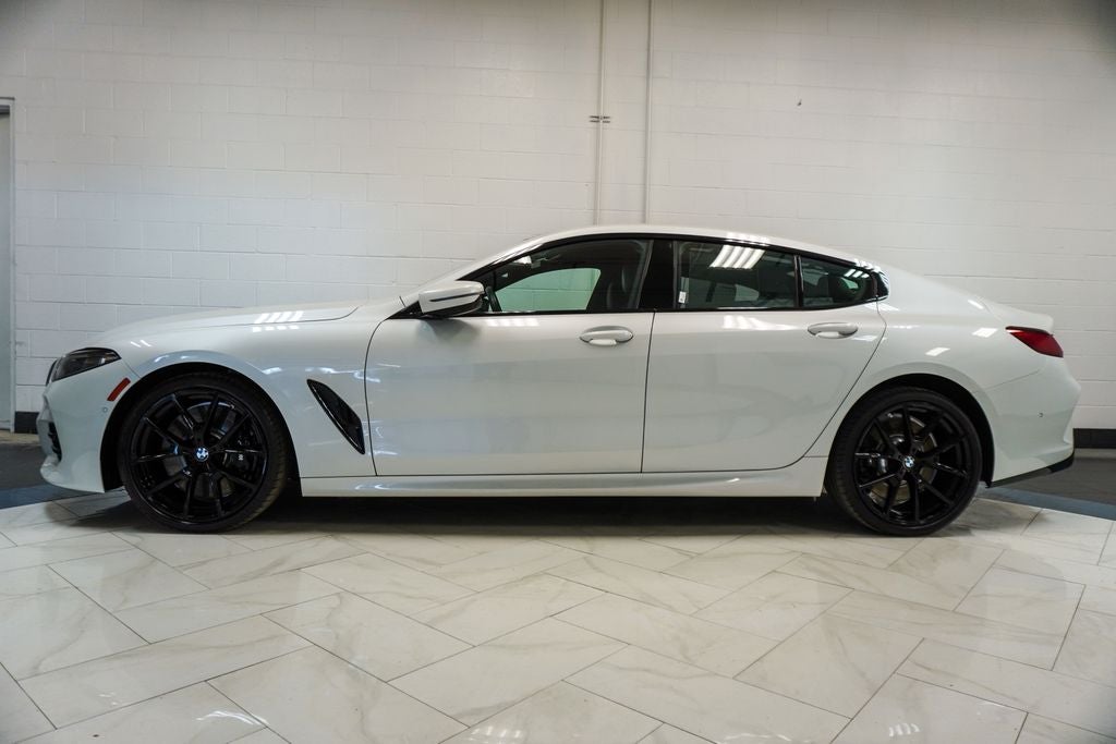 2024 BMW 8 Series 840