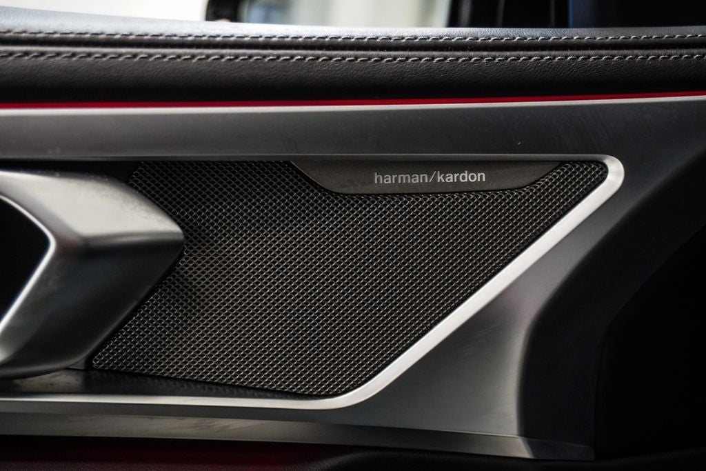 2022 BMW M8 Competition