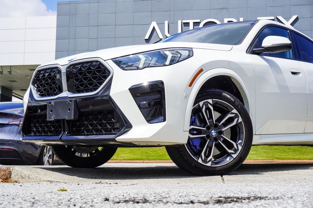 2025 BMW X2 xDrive28i
