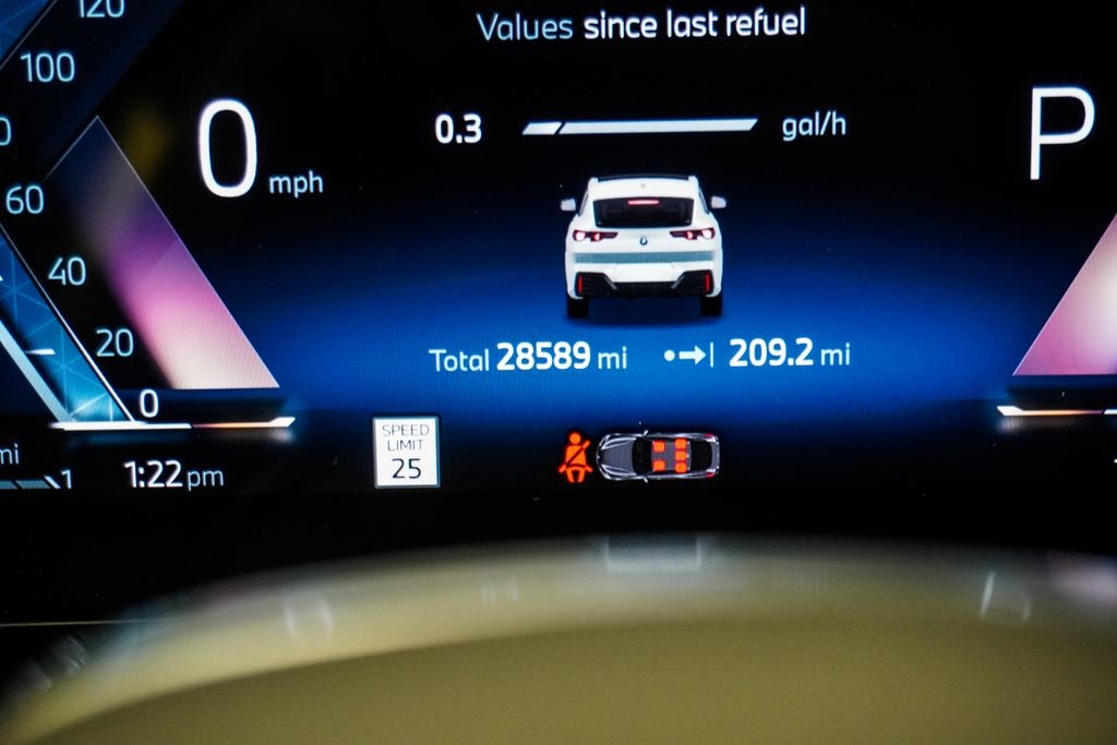 2025 BMW X2 xDrive28i