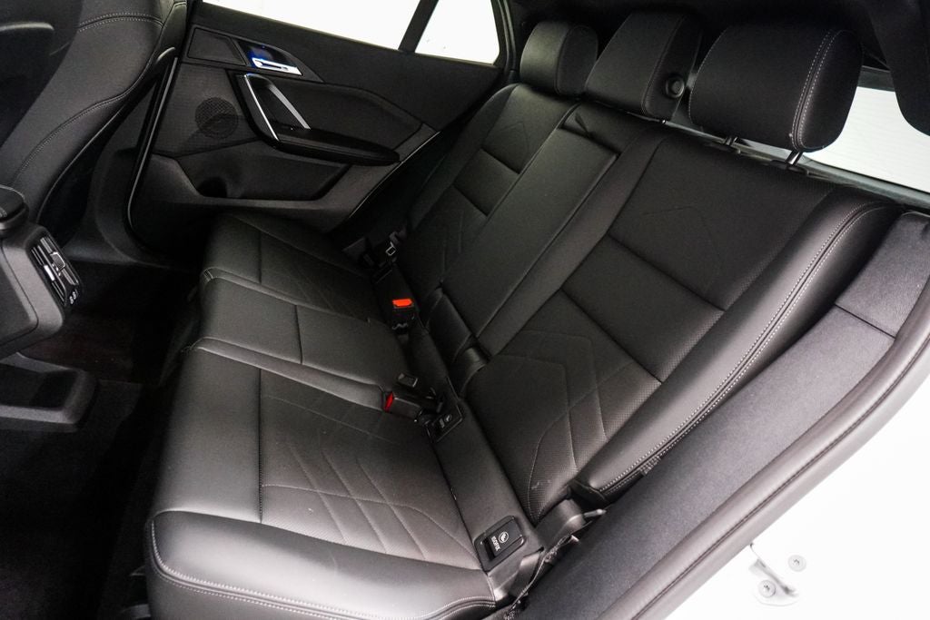 2025 BMW X2 xDrive28i
