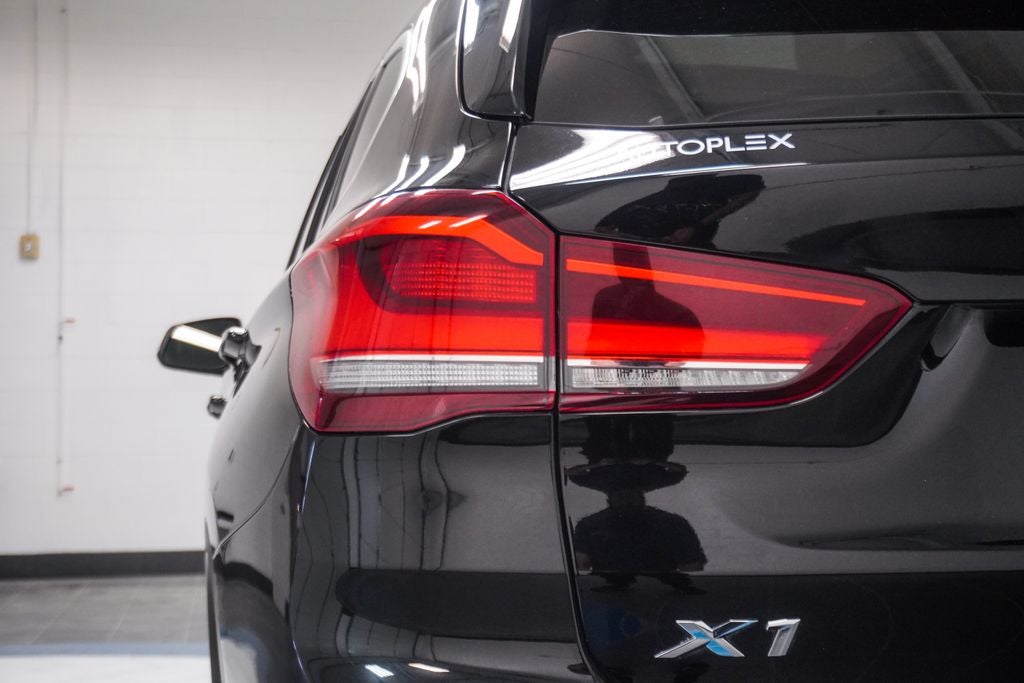 2021 BMW X1 sDrive28i