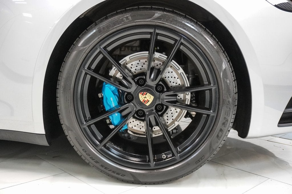 2024 Porsche 911 Carrera