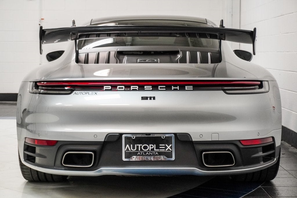 2024 Porsche 911 Carrera