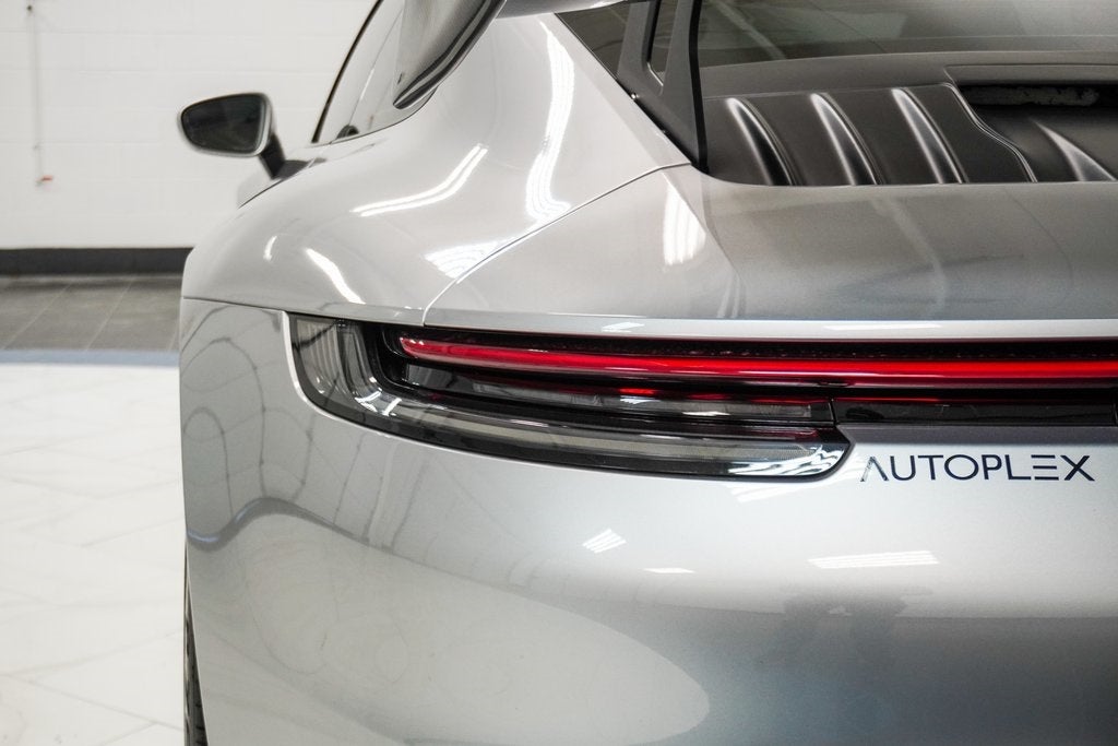 2024 Porsche 911 Carrera