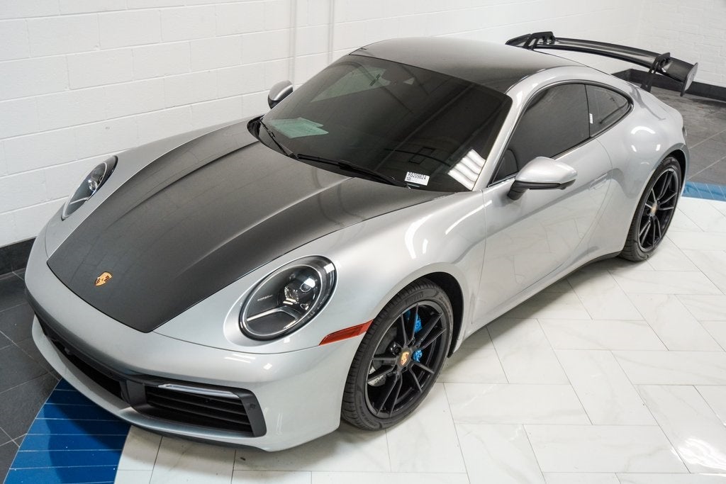 2024 Porsche 911 Carrera