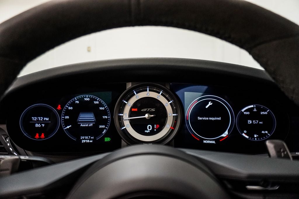 2024 Porsche 911 Carrera 4 GTS