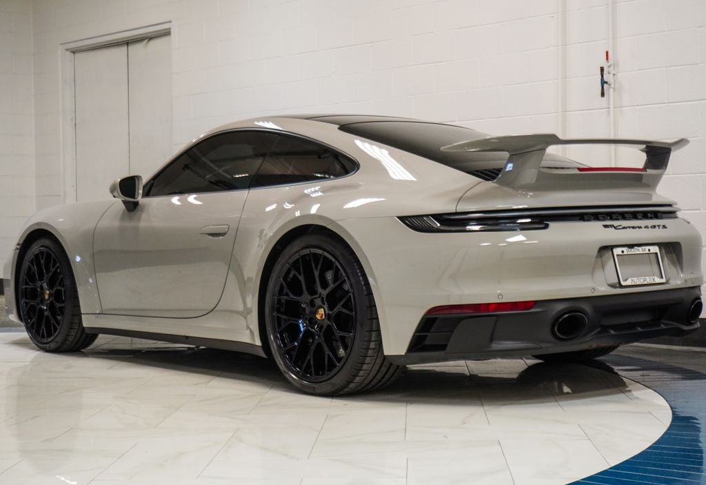 2024 Porsche 911 Carrera 4 GTS