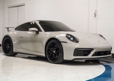 2024 Porsche 911 Carrera 4 GTS